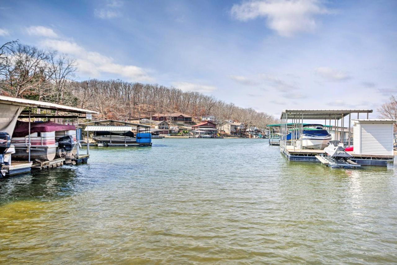 Lakefront Rocky Mount Home With Dock And Fire Pit מראה חיצוני תמונה